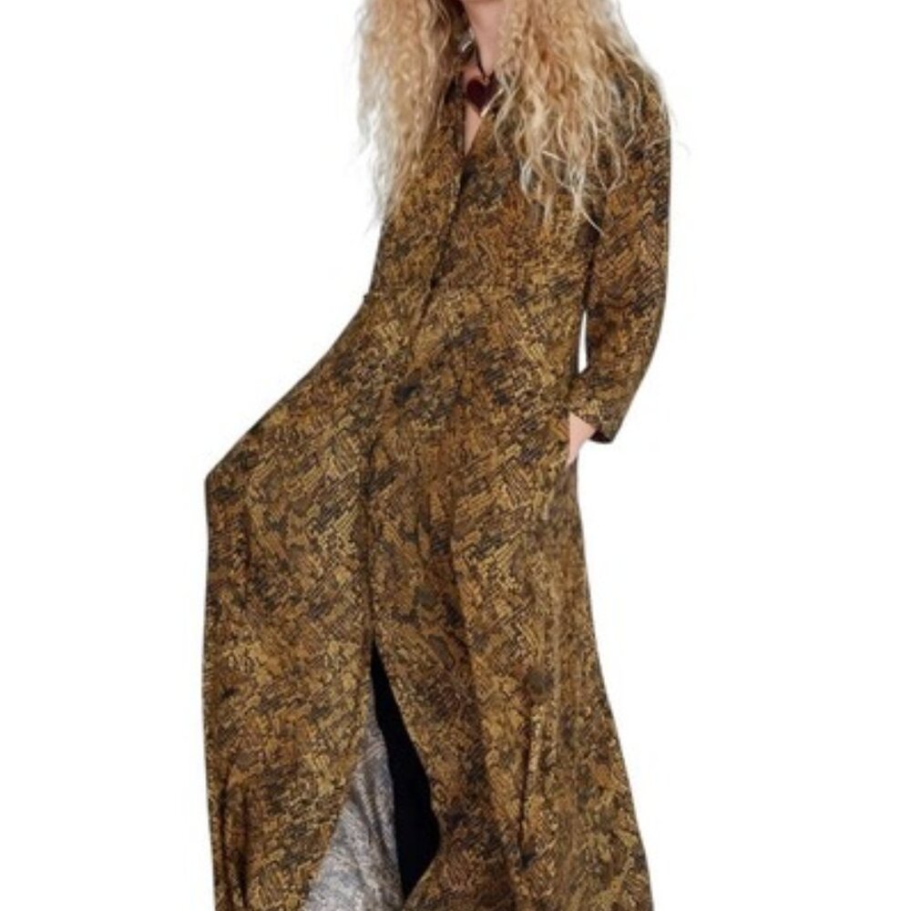 Zara Animal Print Maxi Shirt Dress. A-line silhouette. Front Pockets Size Small